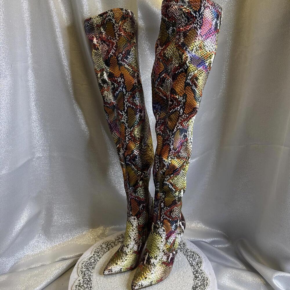 Steve Madden Metallic Snake Skin High Thigh Boots Size 5.5